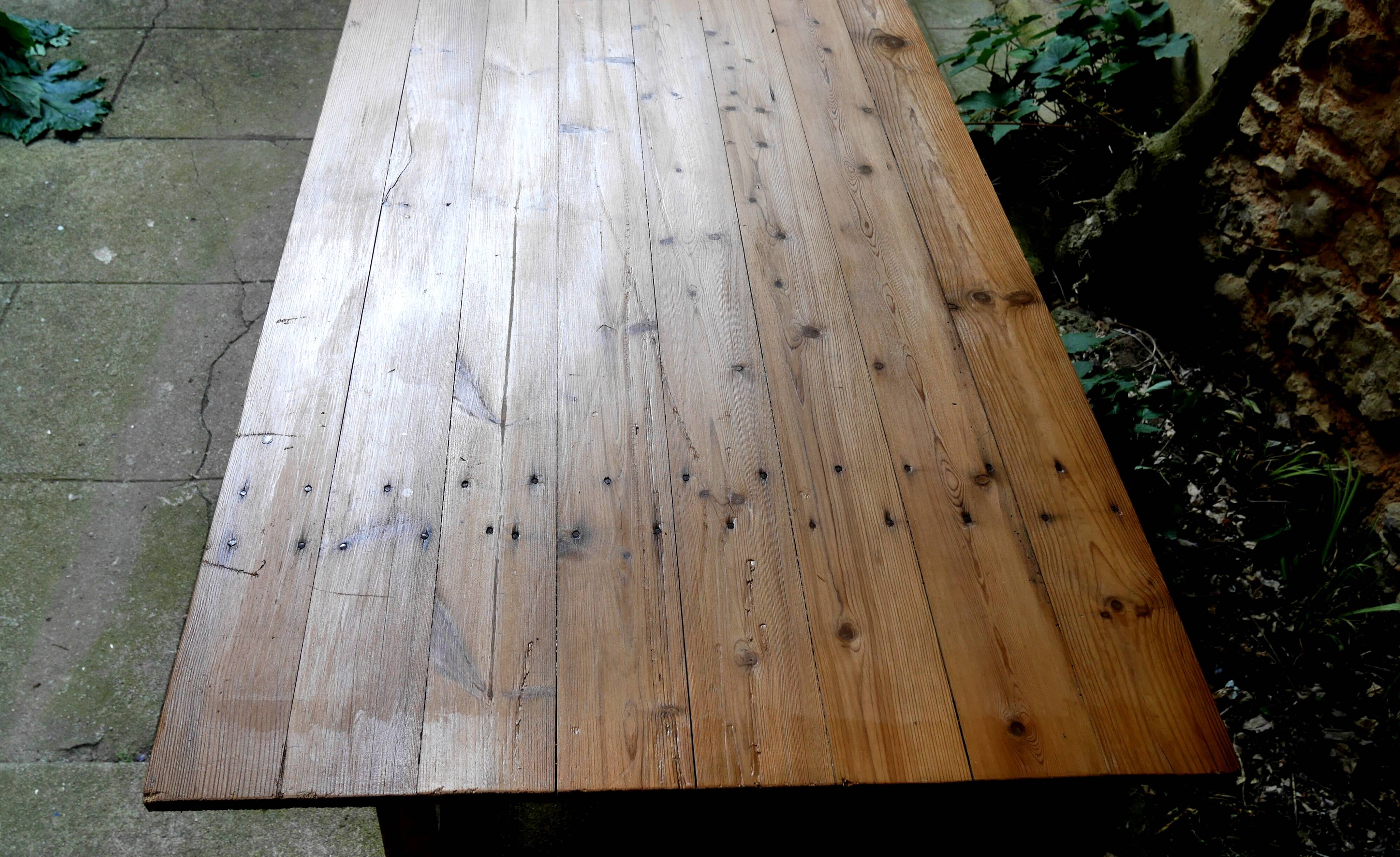 grande table de guinguette en bois sapin