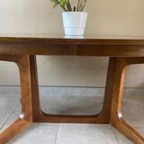 Vintage oval Baumann table
