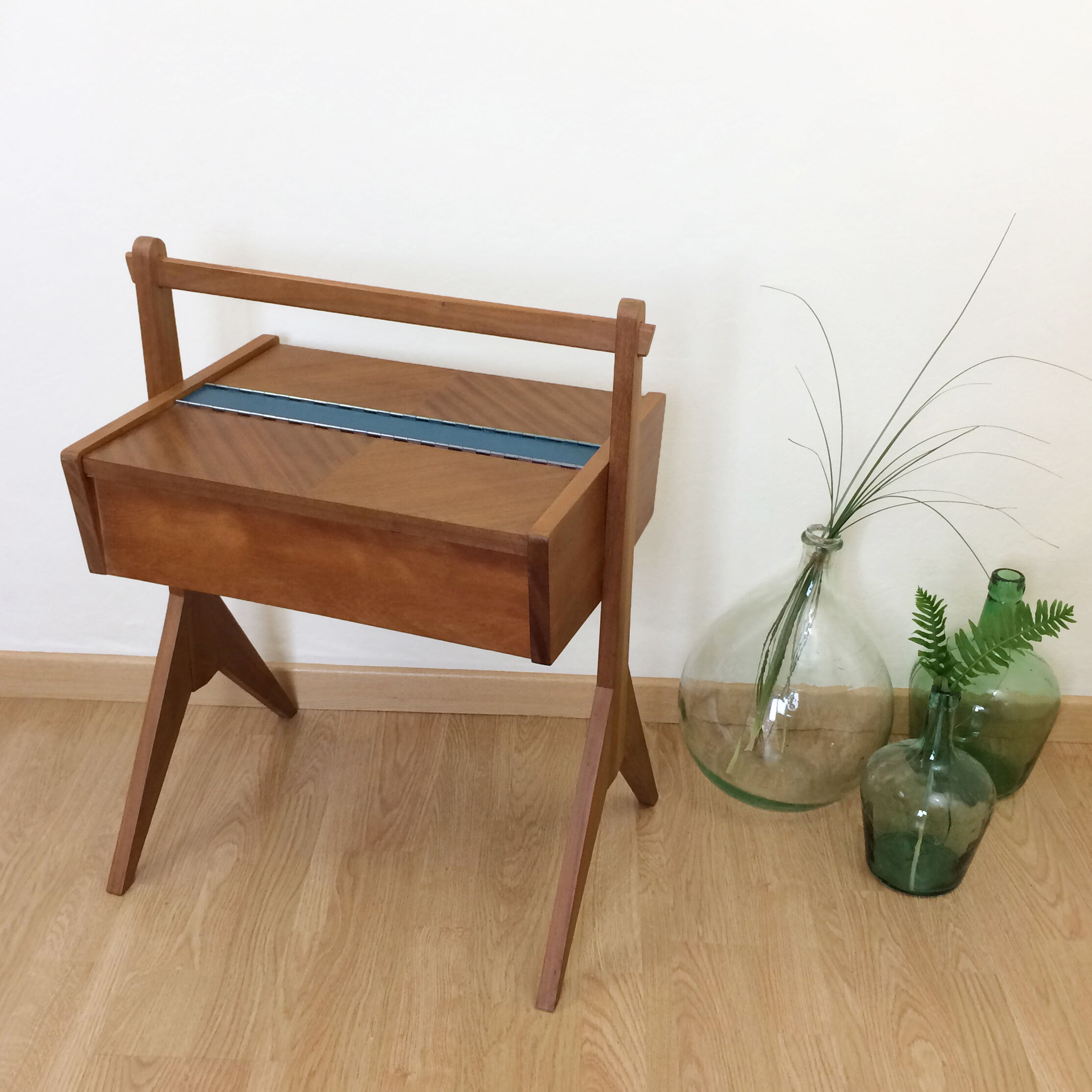 Blue empire and wood worker