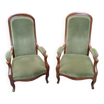 Pair of Voltaire armchairs in green velvet