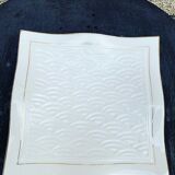 6 white glazed ceramic plates vague design and contemporary patterns