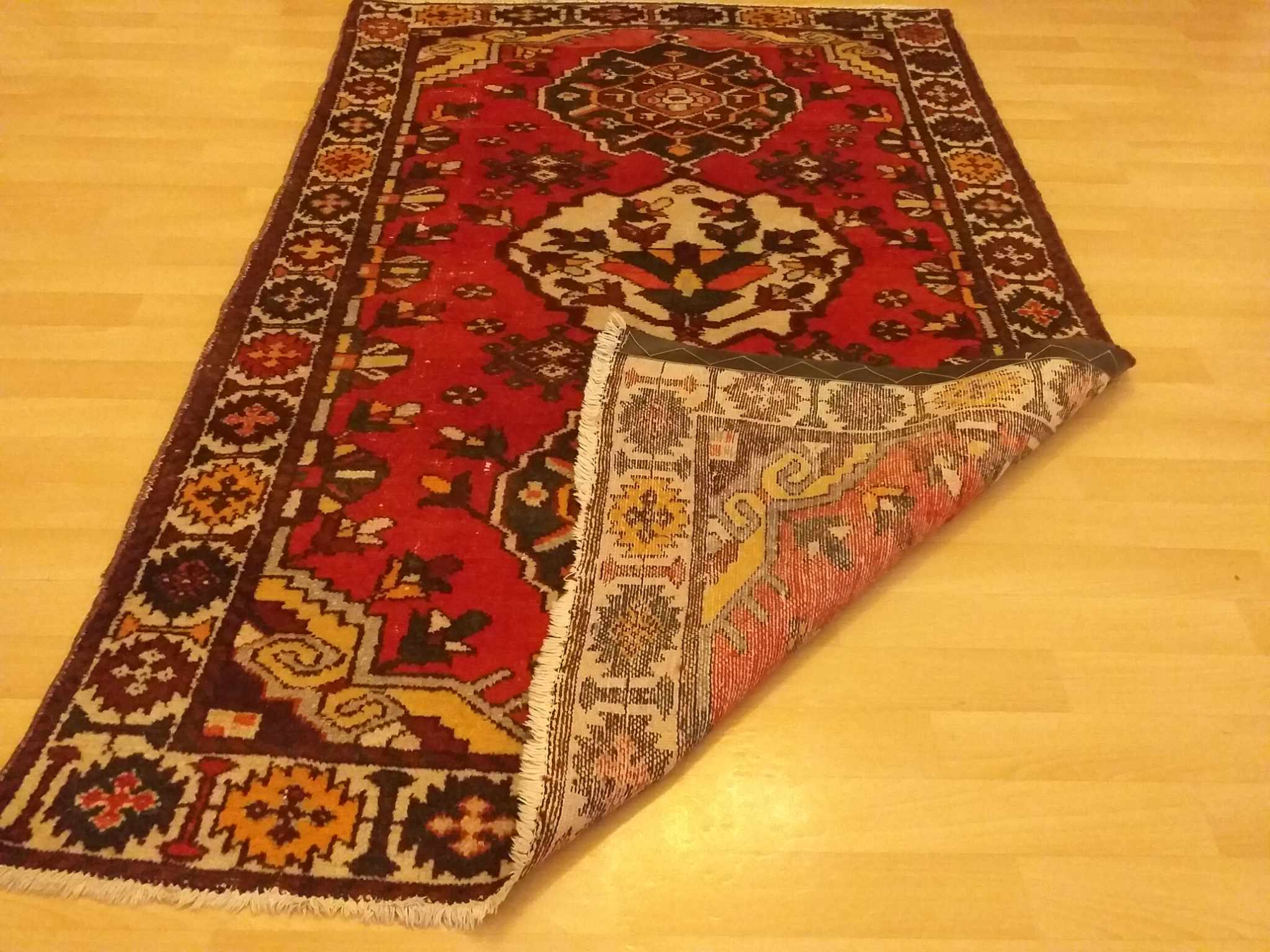 Handmade Persian Hamadan rug 200x132cm