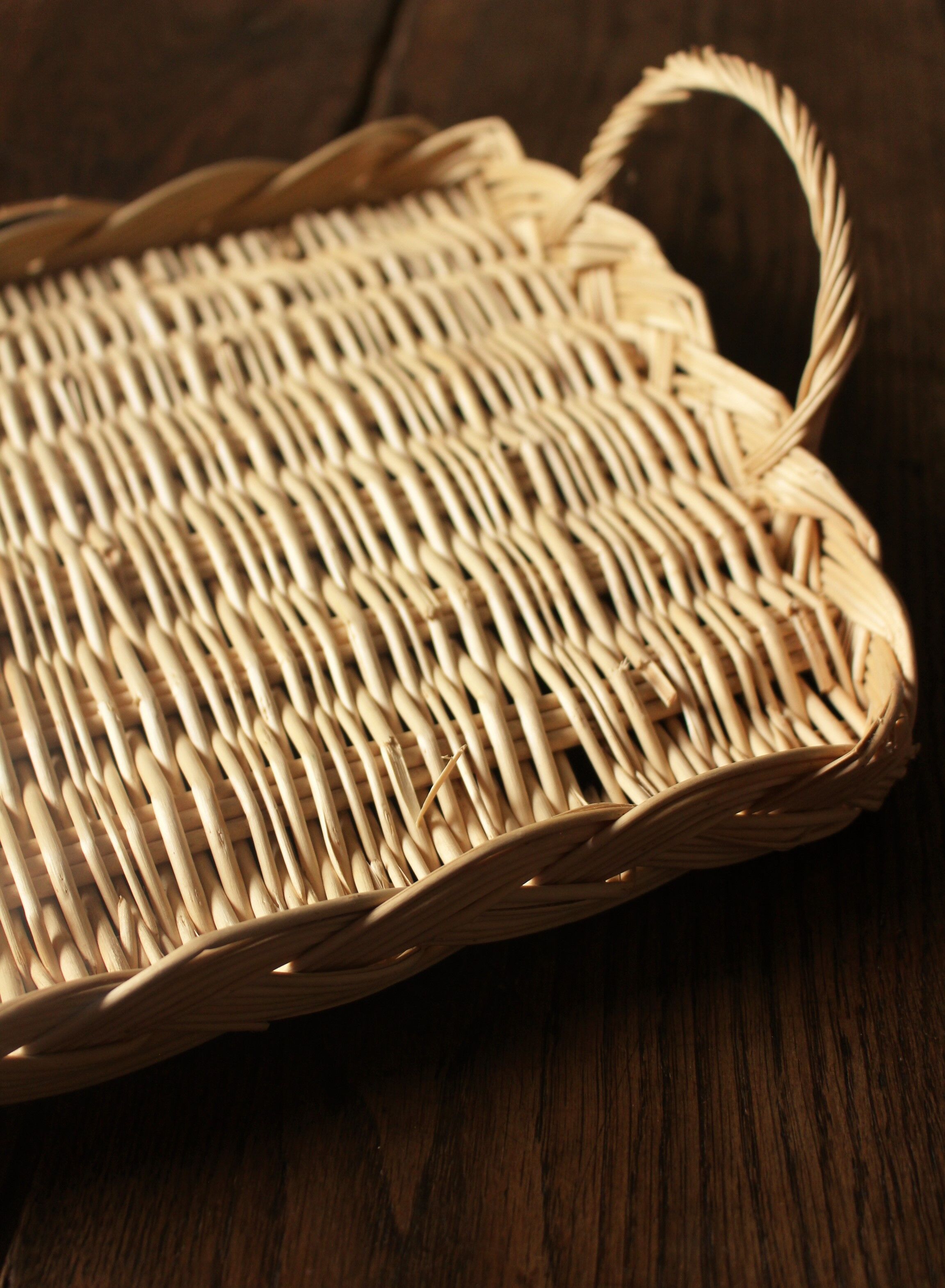 Rectnngle wicker tray vintage basketry