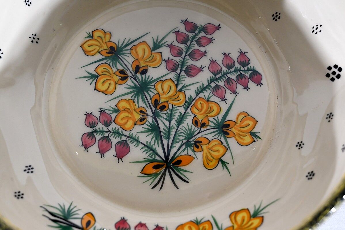 Earthenware basket, Manufacture Henriot Quimper – Mid-twentieth century