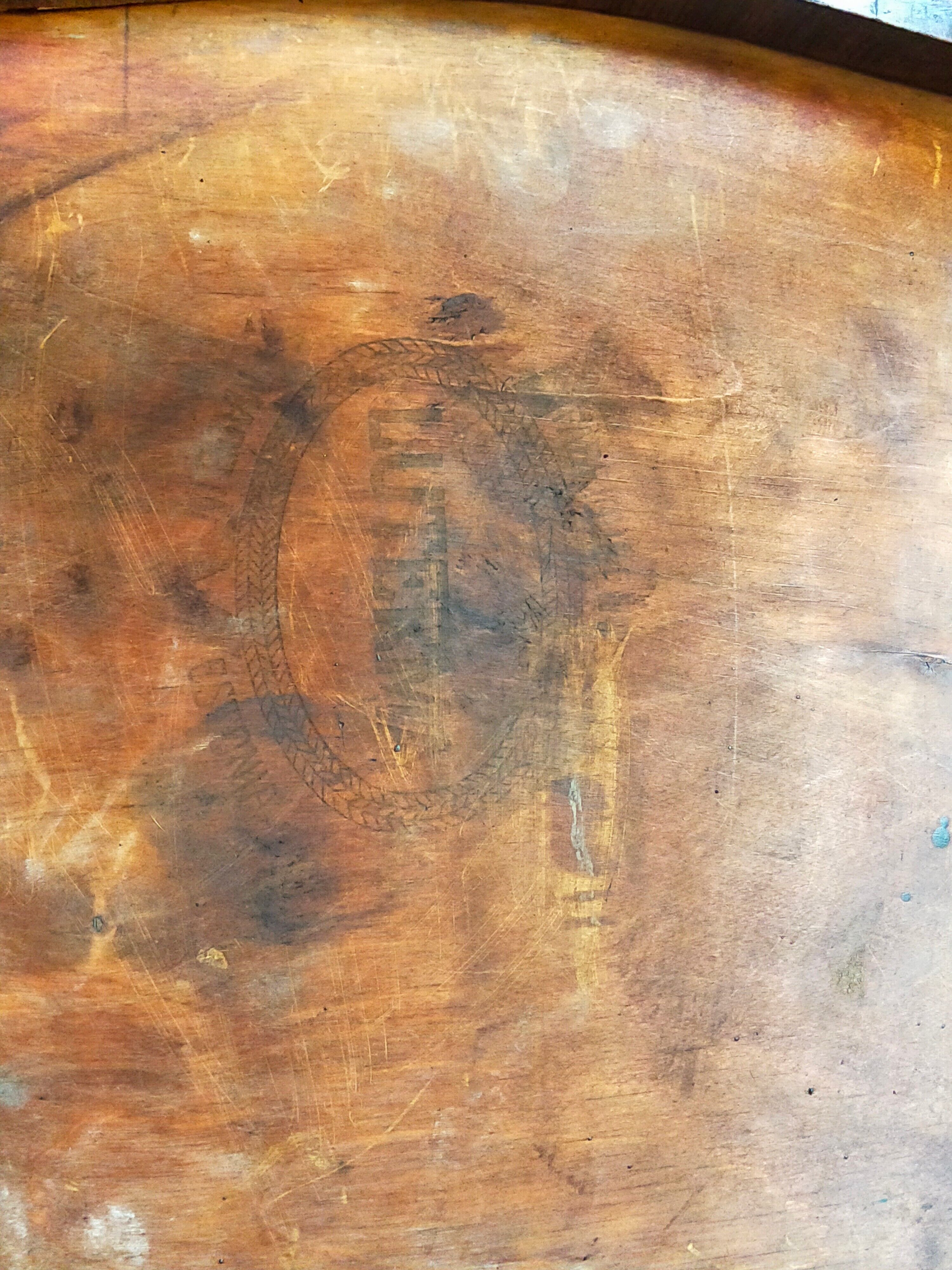 Stool in turned solid wood