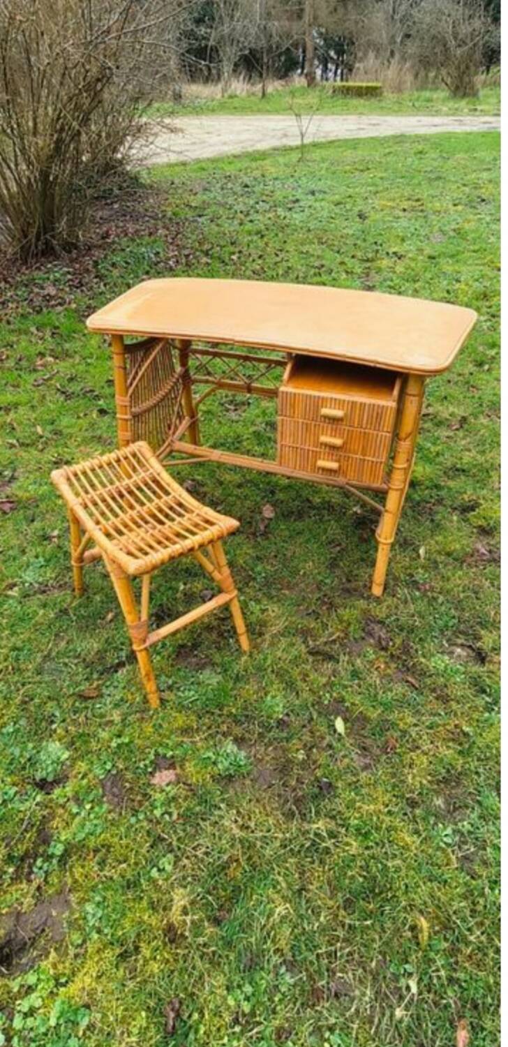 Vintage bamboo/rattan desk + stool