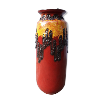Vase W.Germany in red