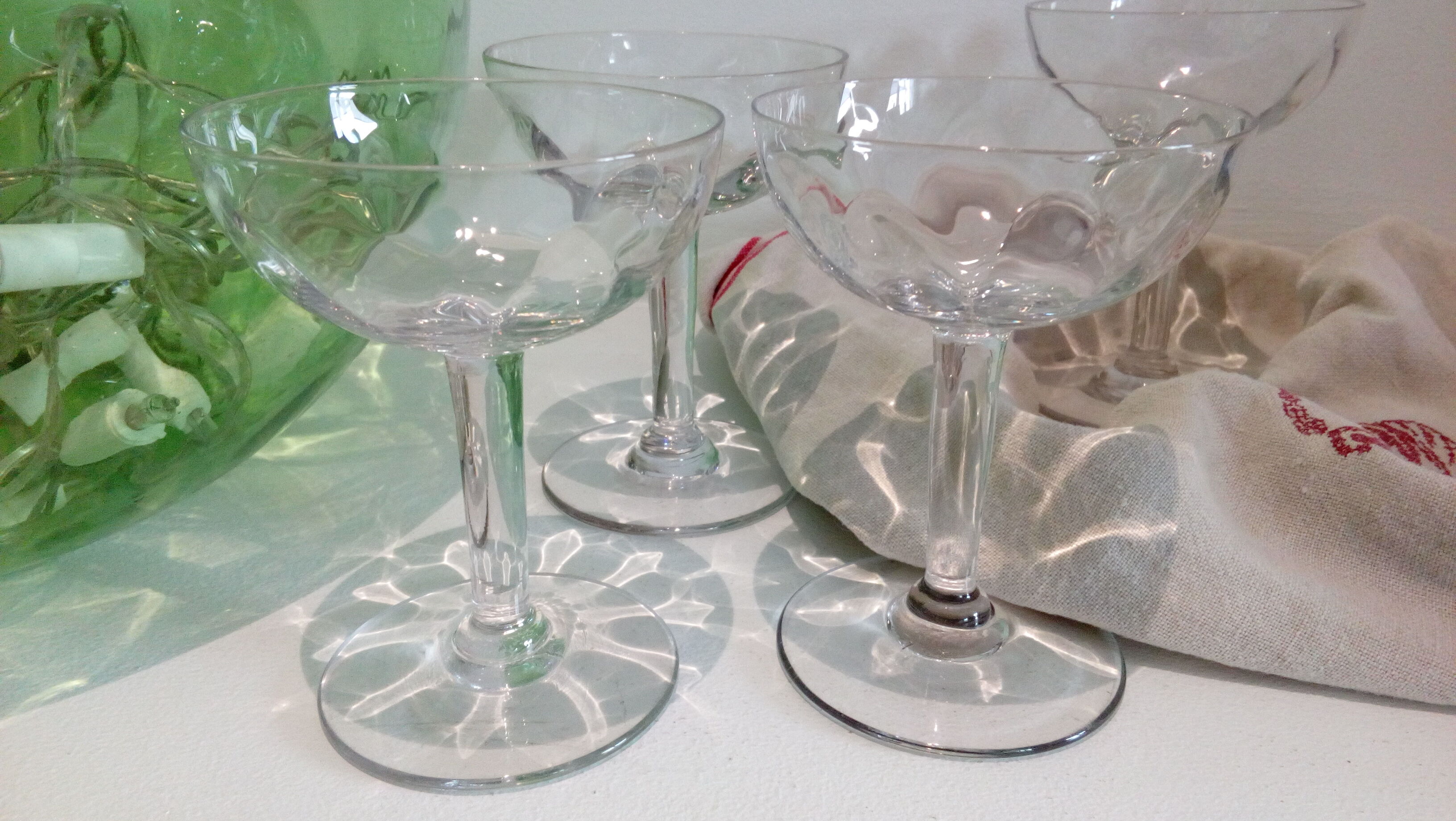 Set of 6 champagne glasses