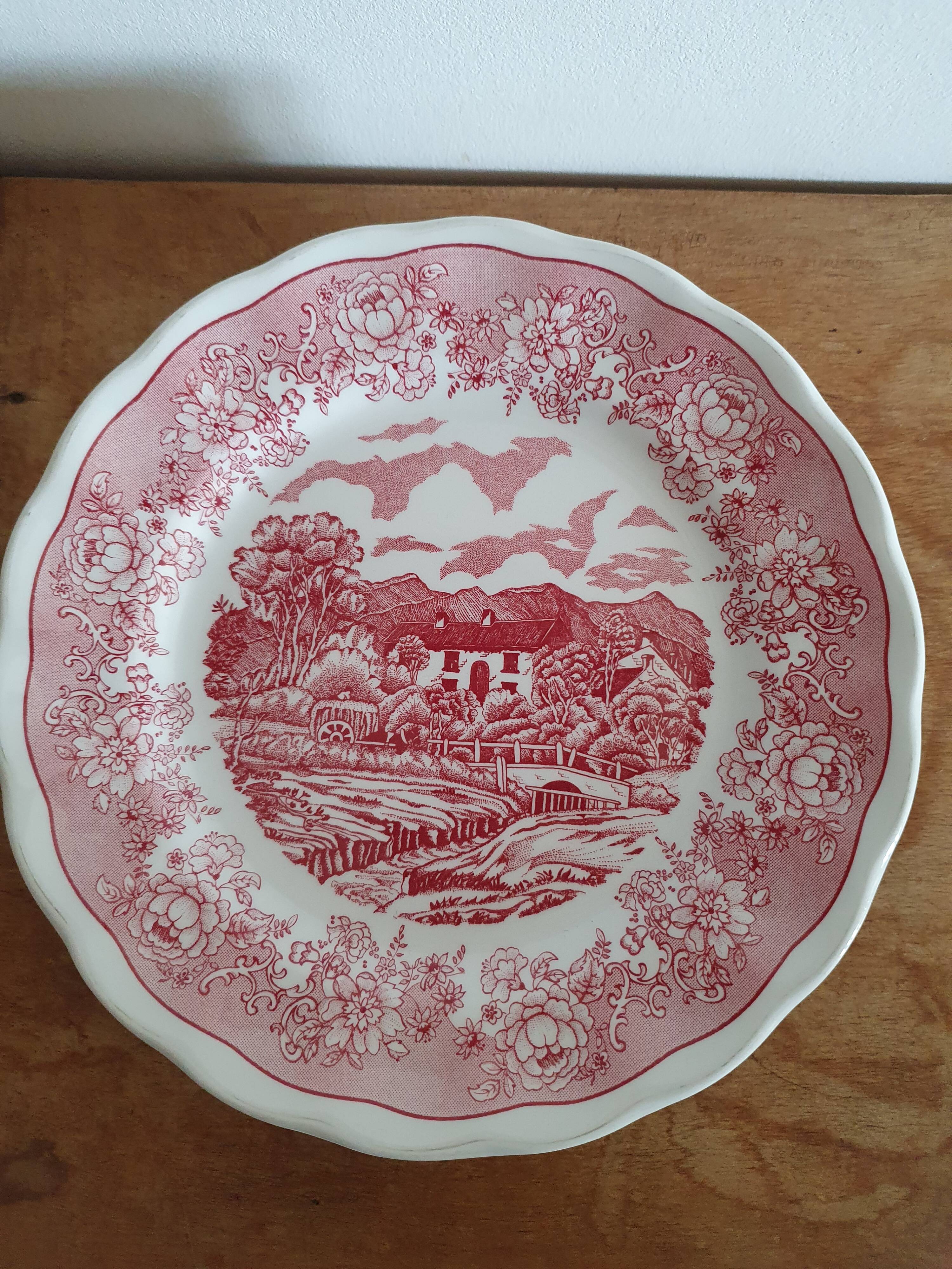6 Italian plates