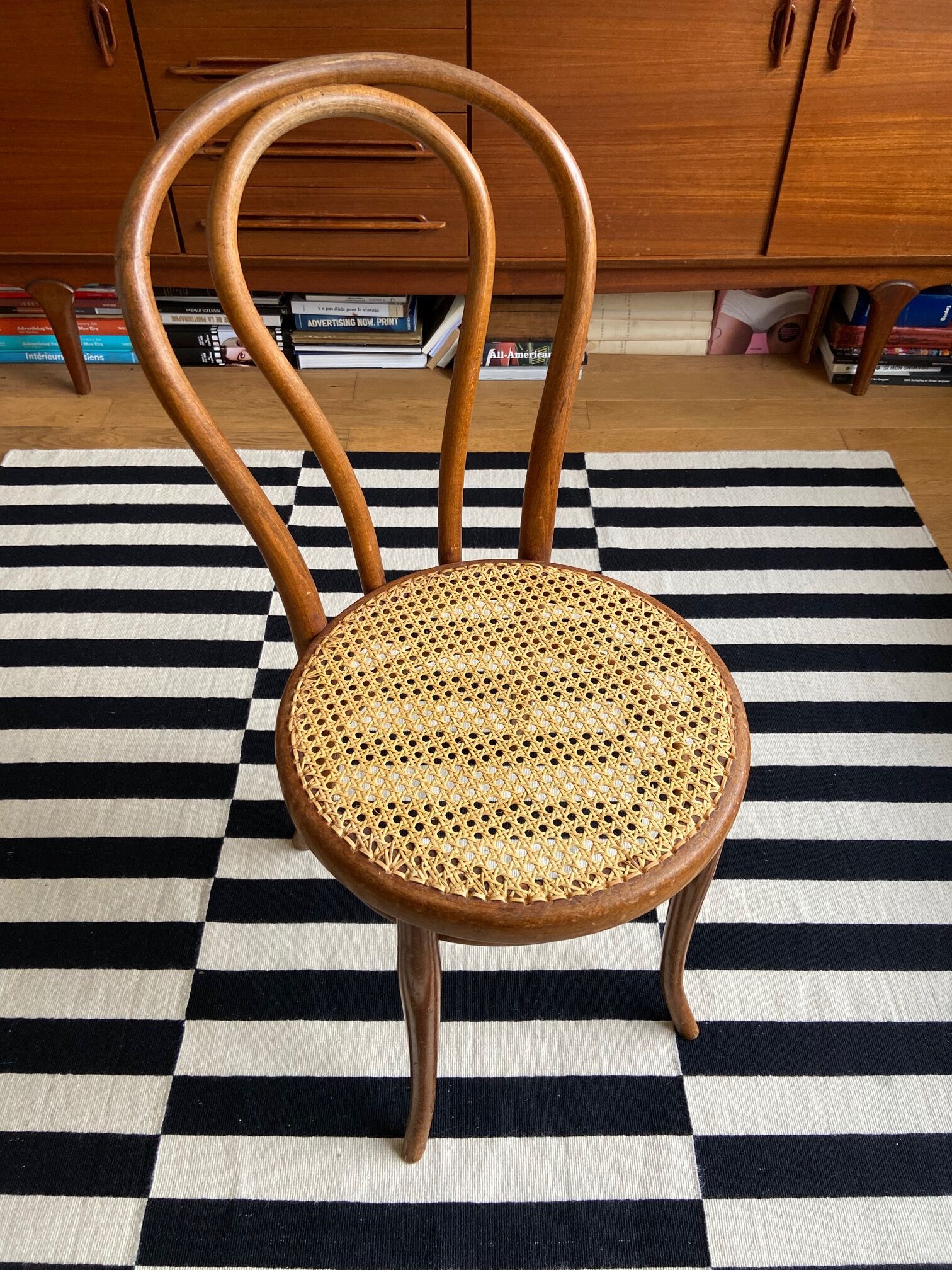 Thonet chair No.218 in beech and canning 30'