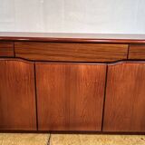 Buffet vintage en palissandre Skovby – Design danois classique moderne Ajouter du temps