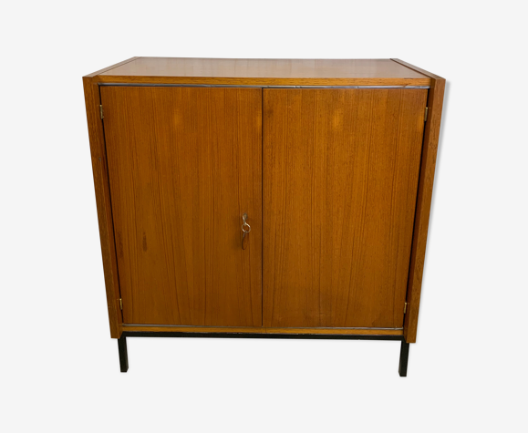 Buffet moderniste