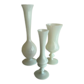Lot de 3 vases en opaline