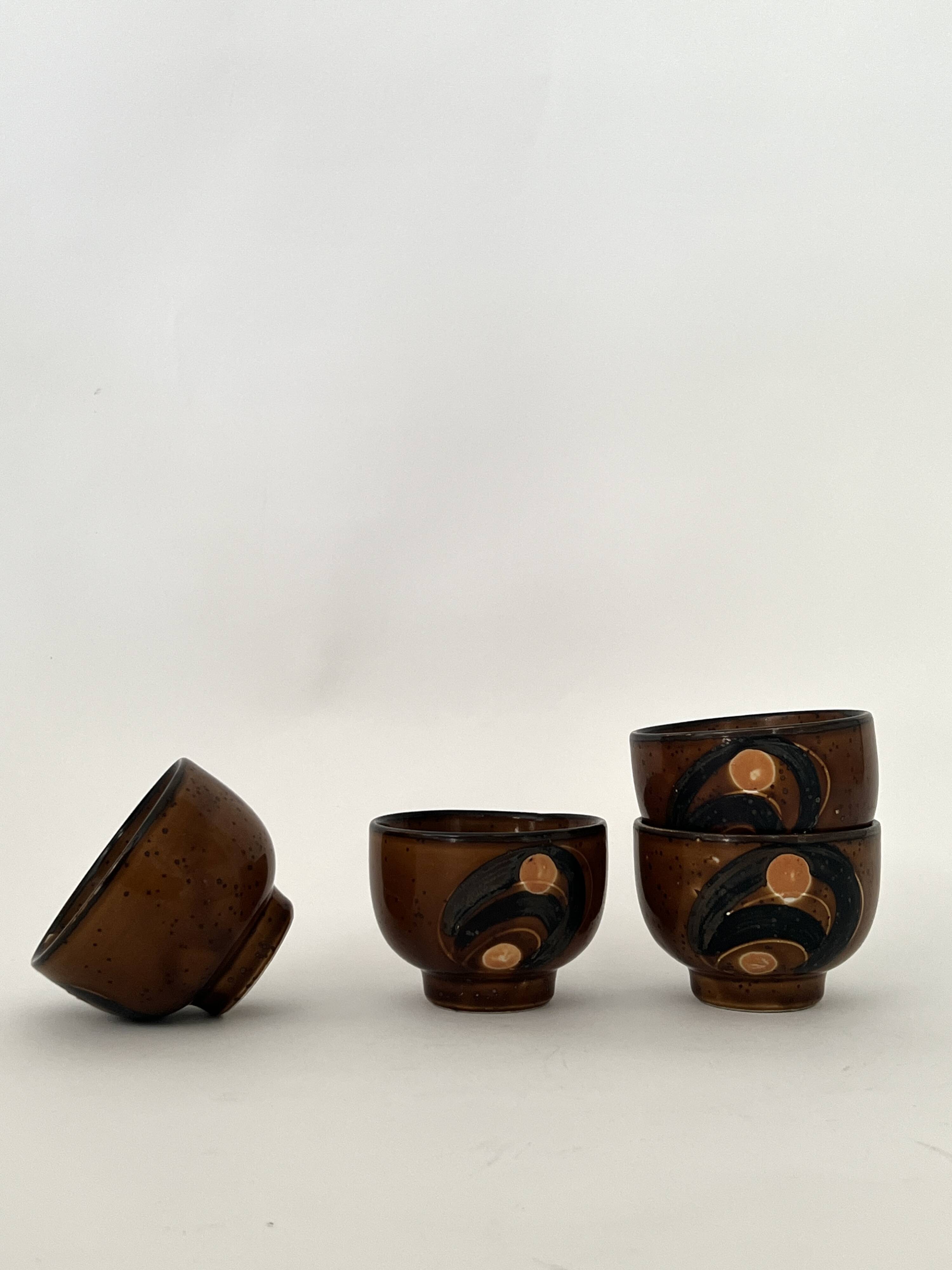 Set of 4 ceramic cups, Japanese pottery, circa 1960/70