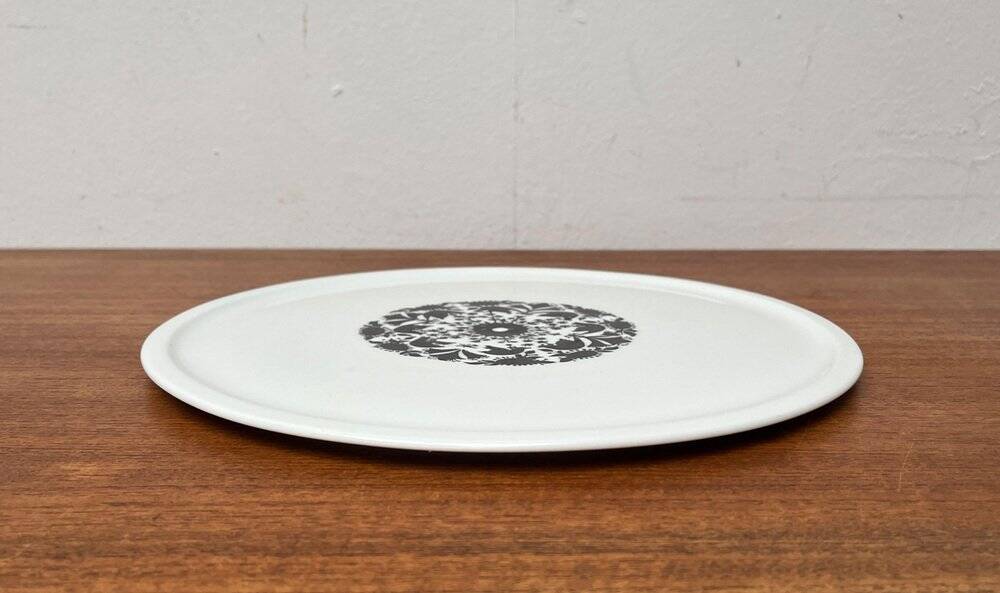 Plate from the postmodern Hilton series by Rosenthal, 1980s.