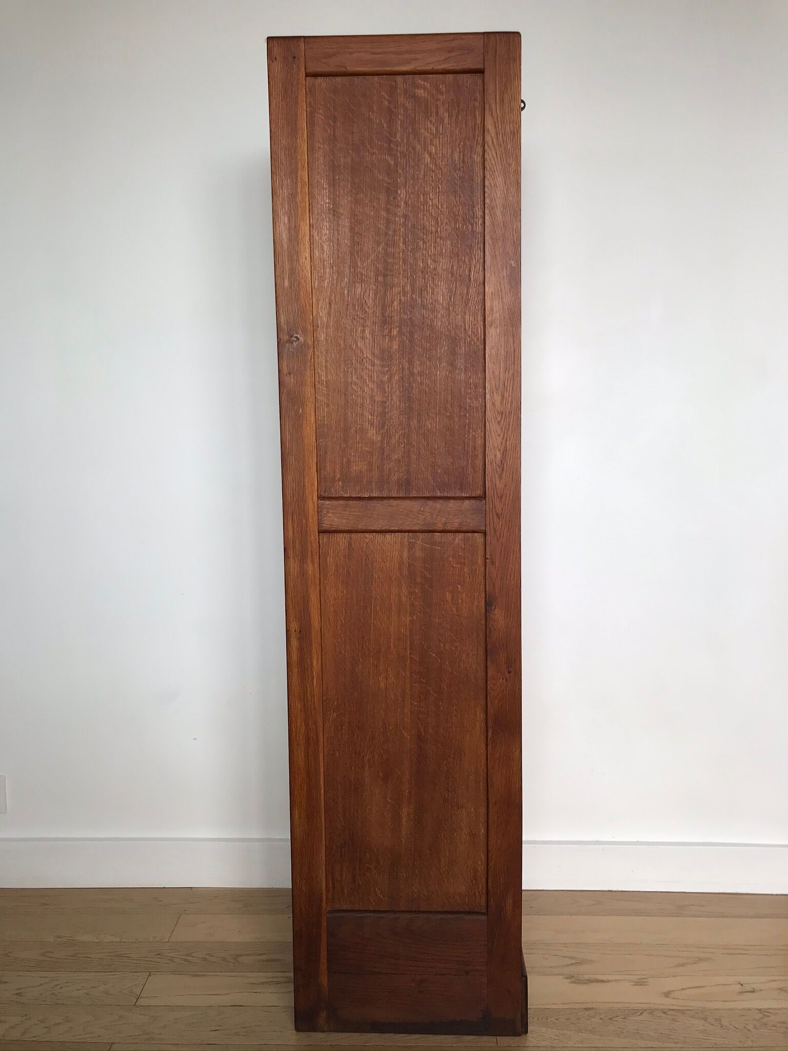 Vintage curtain binder in solid oak 5 shelves