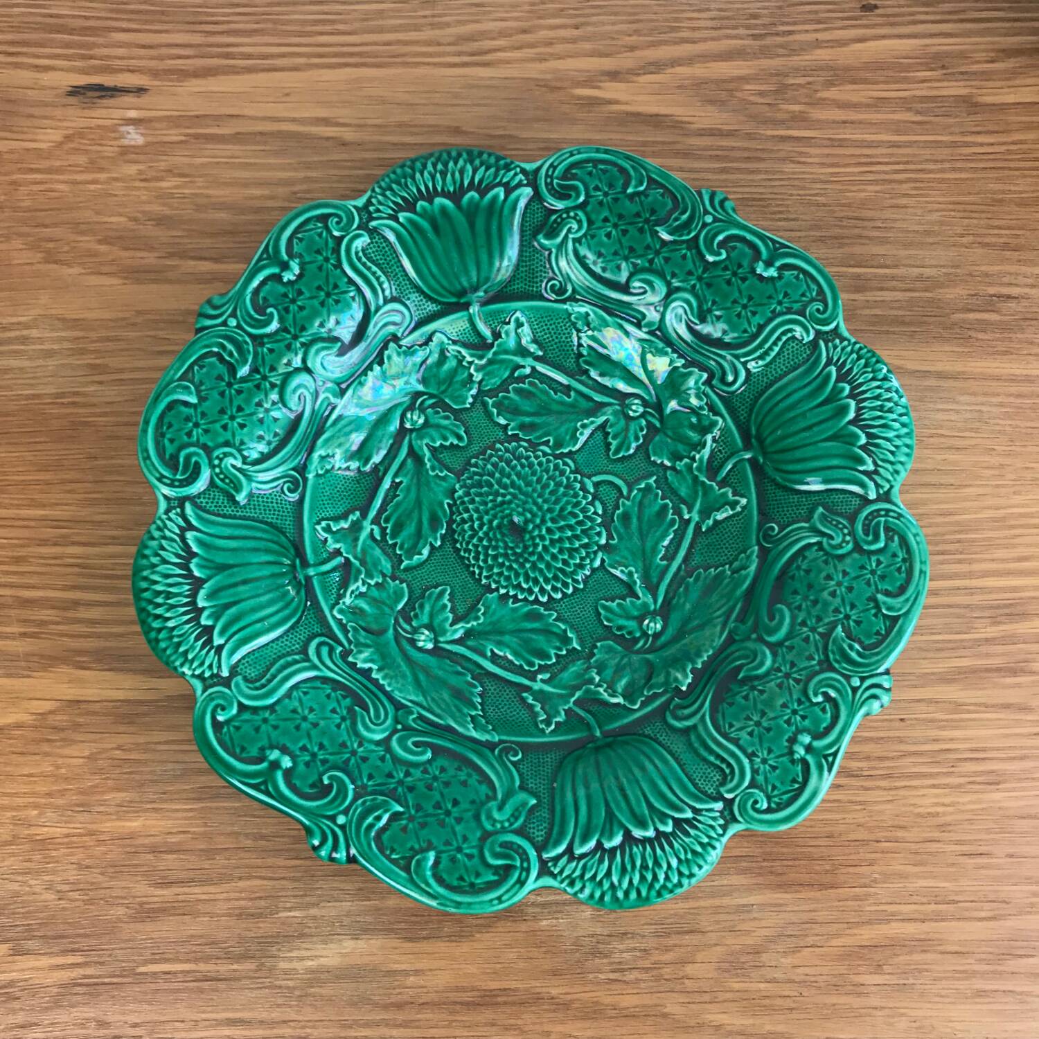 Rare very pretty plates/small dish in barbotine fine earthenware vaudranges