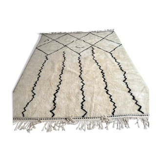 Berber carpet blessed graphic ouarain, 235x180 cm