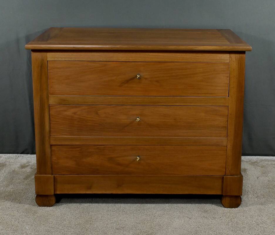 Walnut chest of drawers, Restoration style – Late 19th century