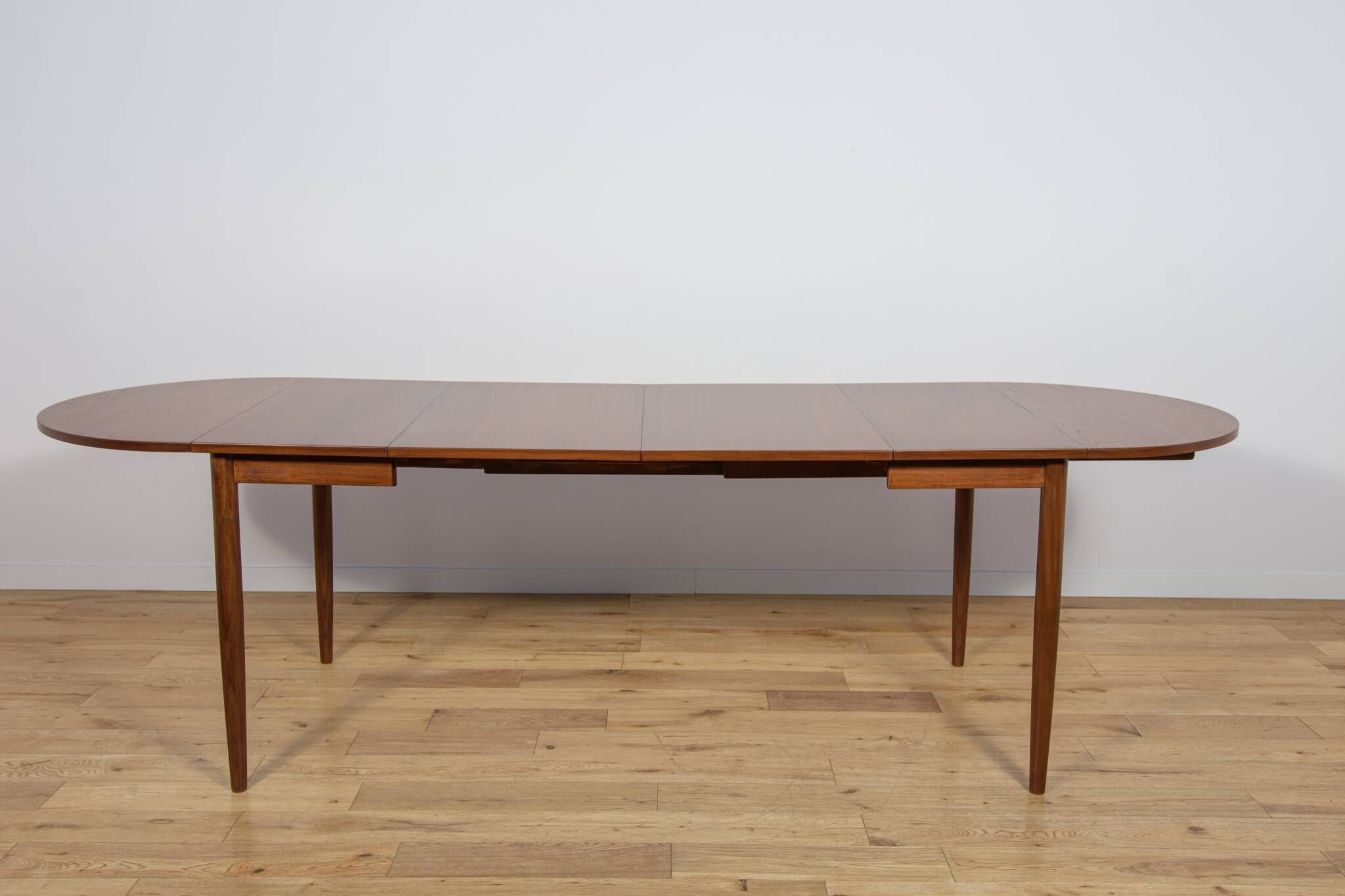 Table à manger extensible en teck et palissandre des années 1960, Danemark.