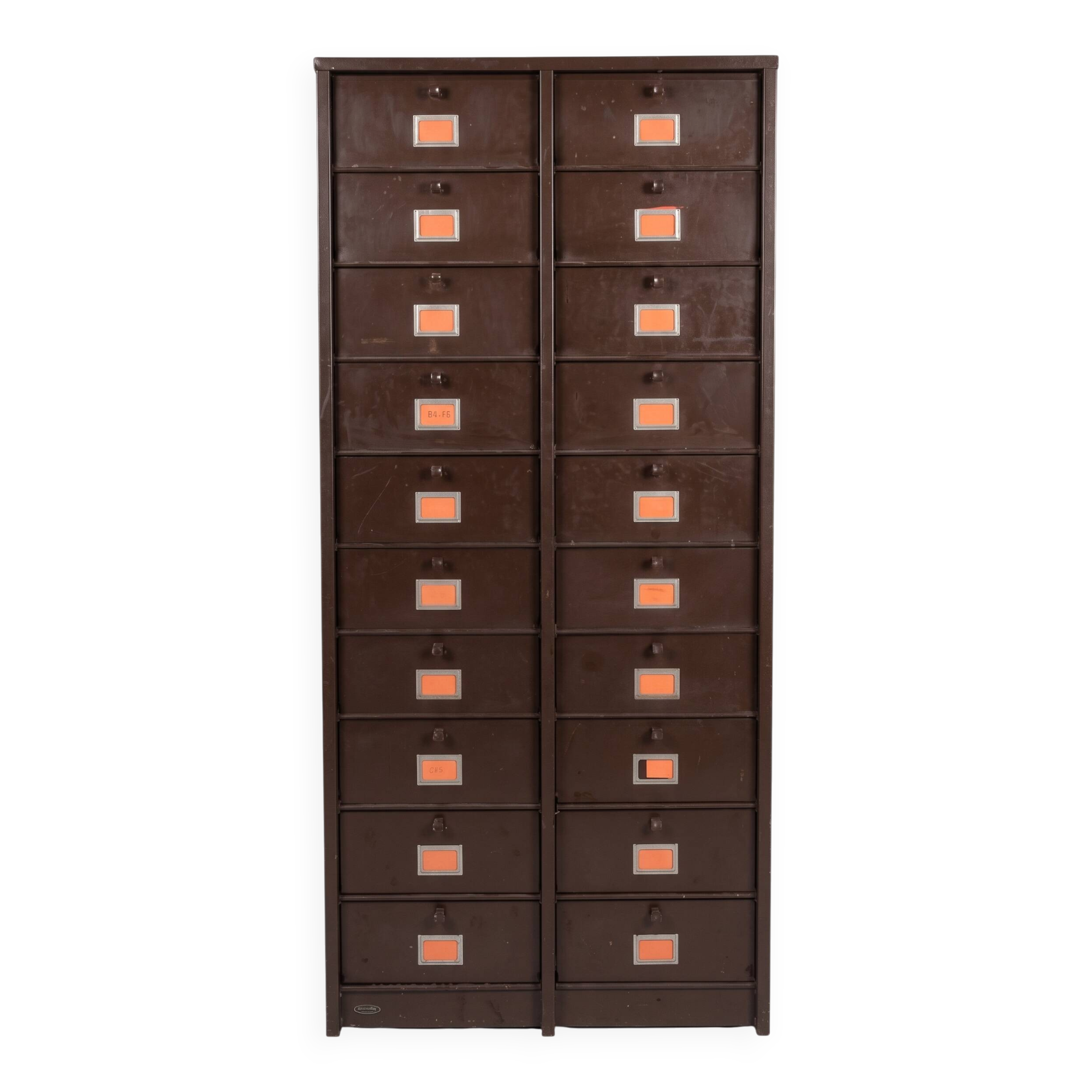 Strafor flap furniture