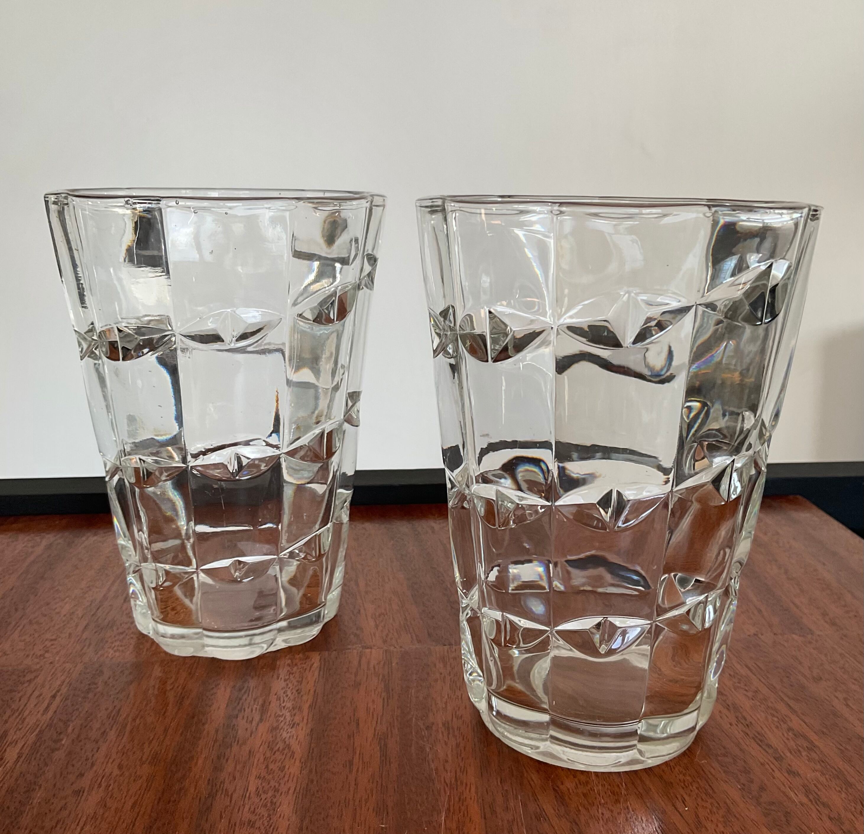 Pair of vintage vases in molded glass paste 70s