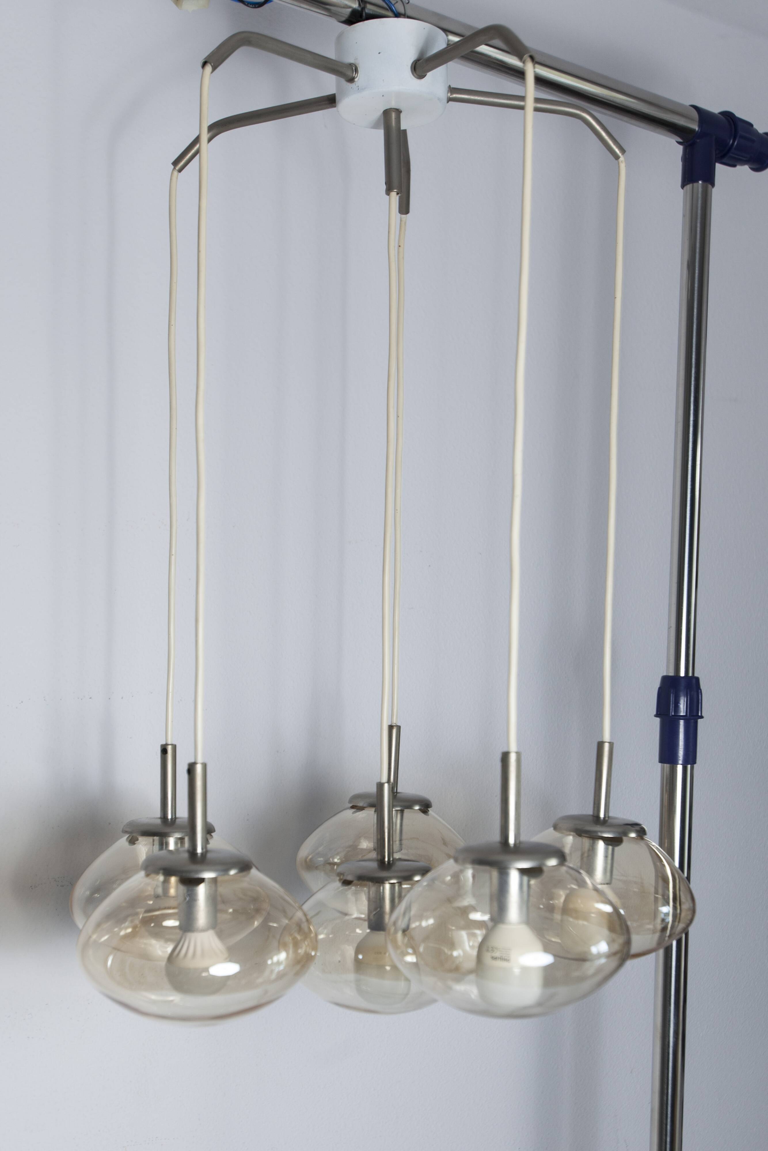 Lustre cascade à 6 gouttes d'eau en verre fumé léger 1960