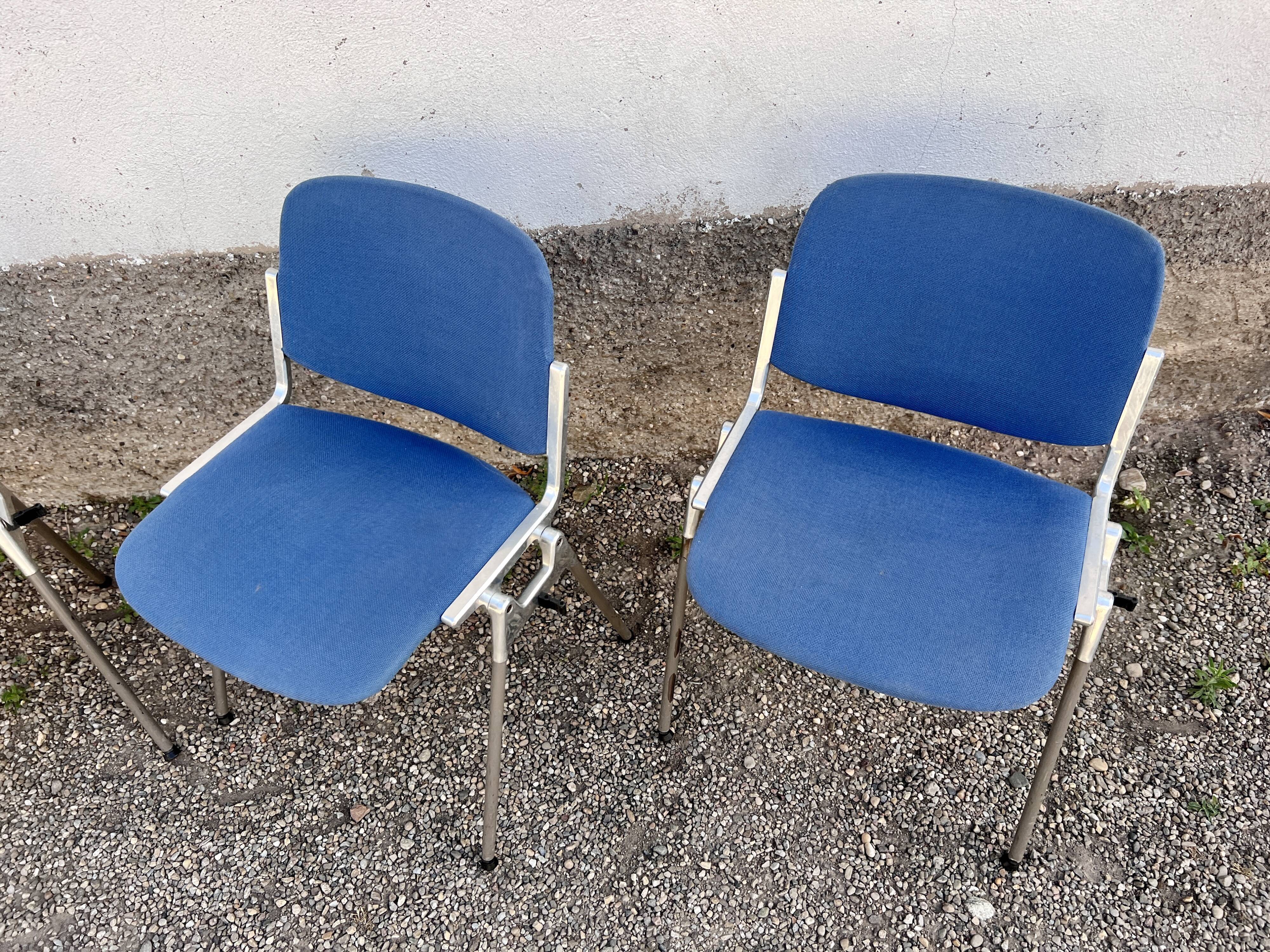 Série de 40 chaises de G. Piretti pour Castelli Anonima Castelli, Italie, années 1970