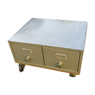 Pair of lockers-coffee table or bedside table-on casters