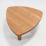 Table d'appoint triangulaire vintage en chêne