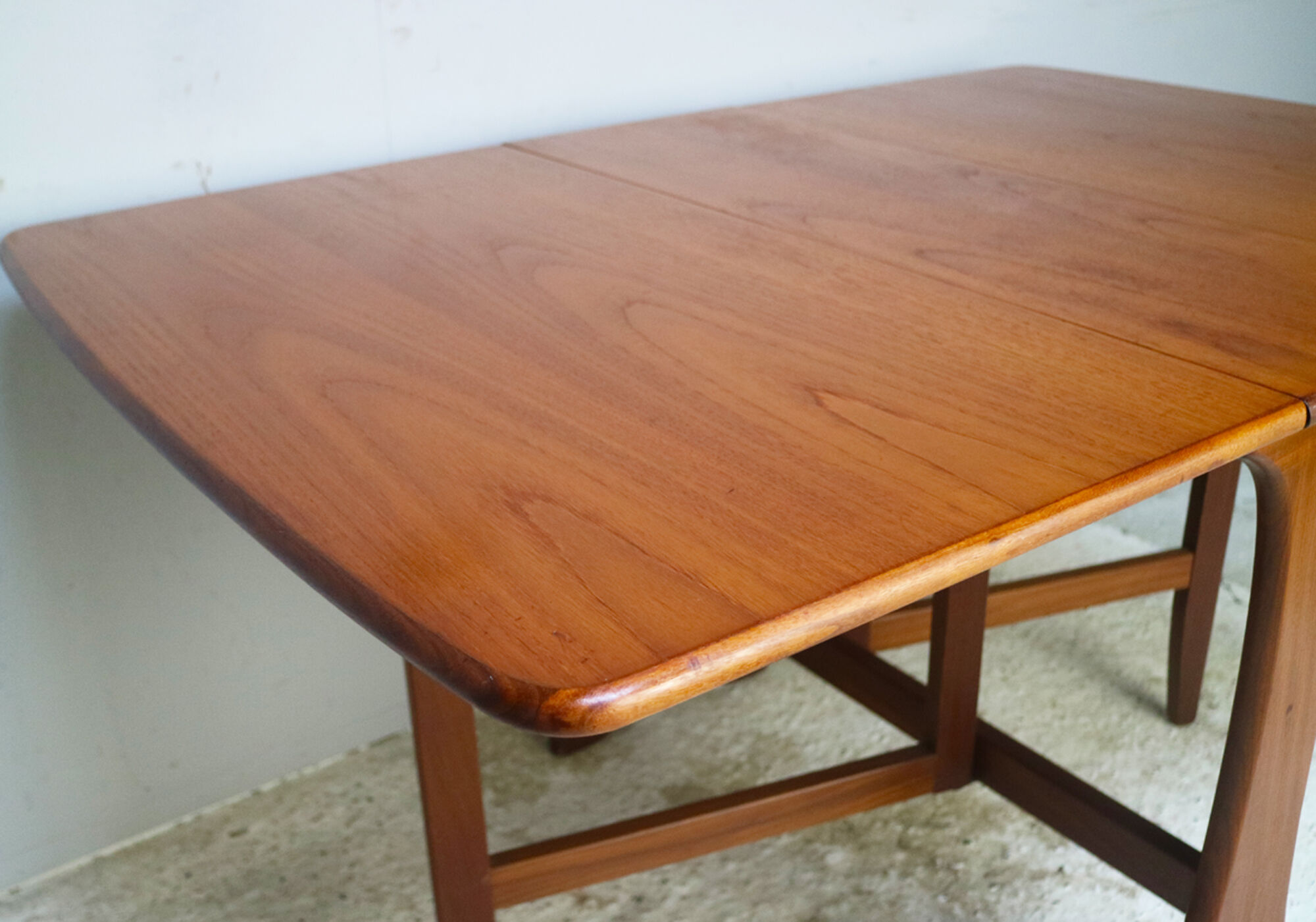 1960’s Mid century G Plan drop leaf dining table