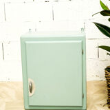 Medicine cabinet vintage
