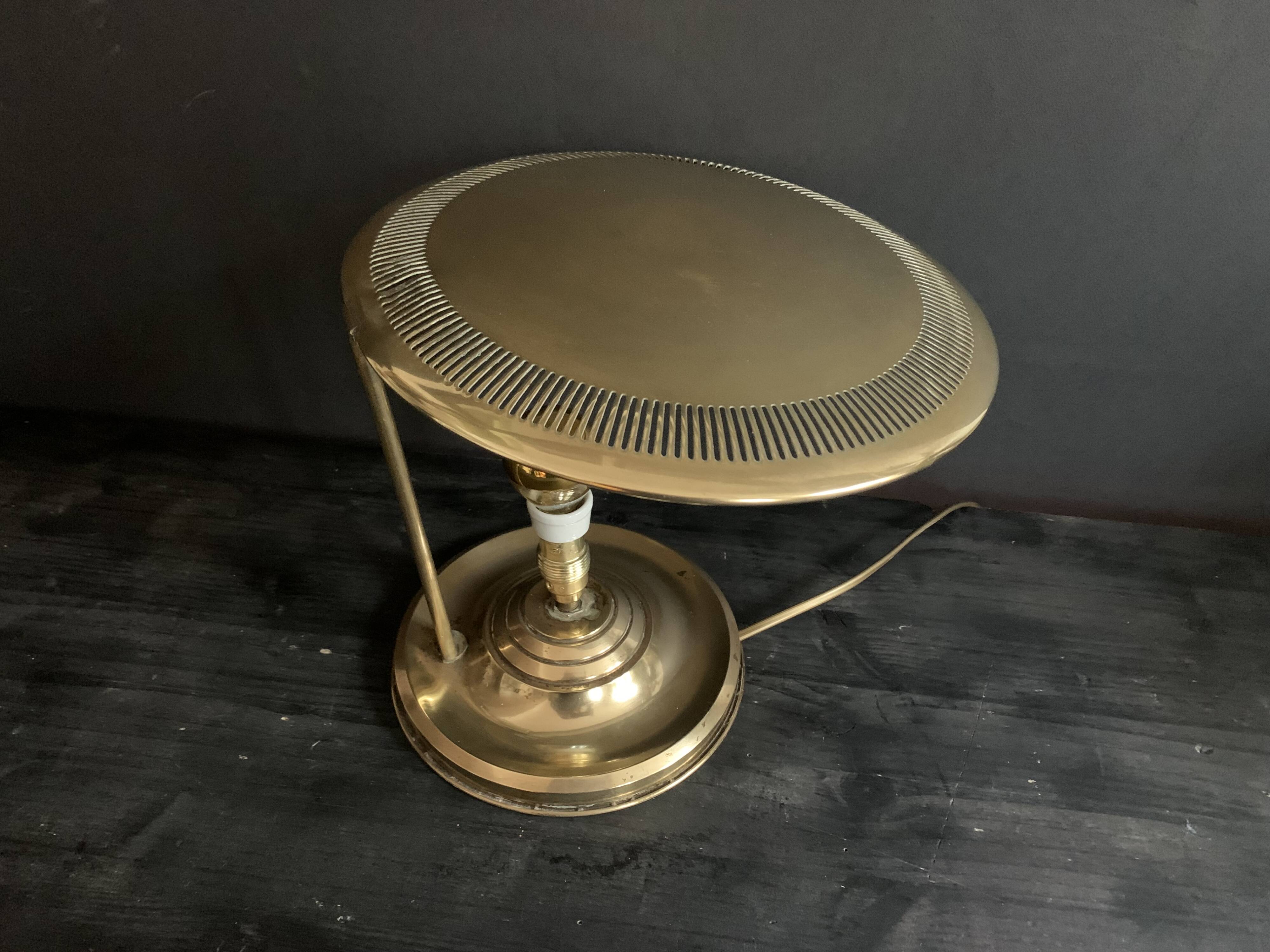 Bauhaus desk lamp, modernist in gilded brass, 1940s
