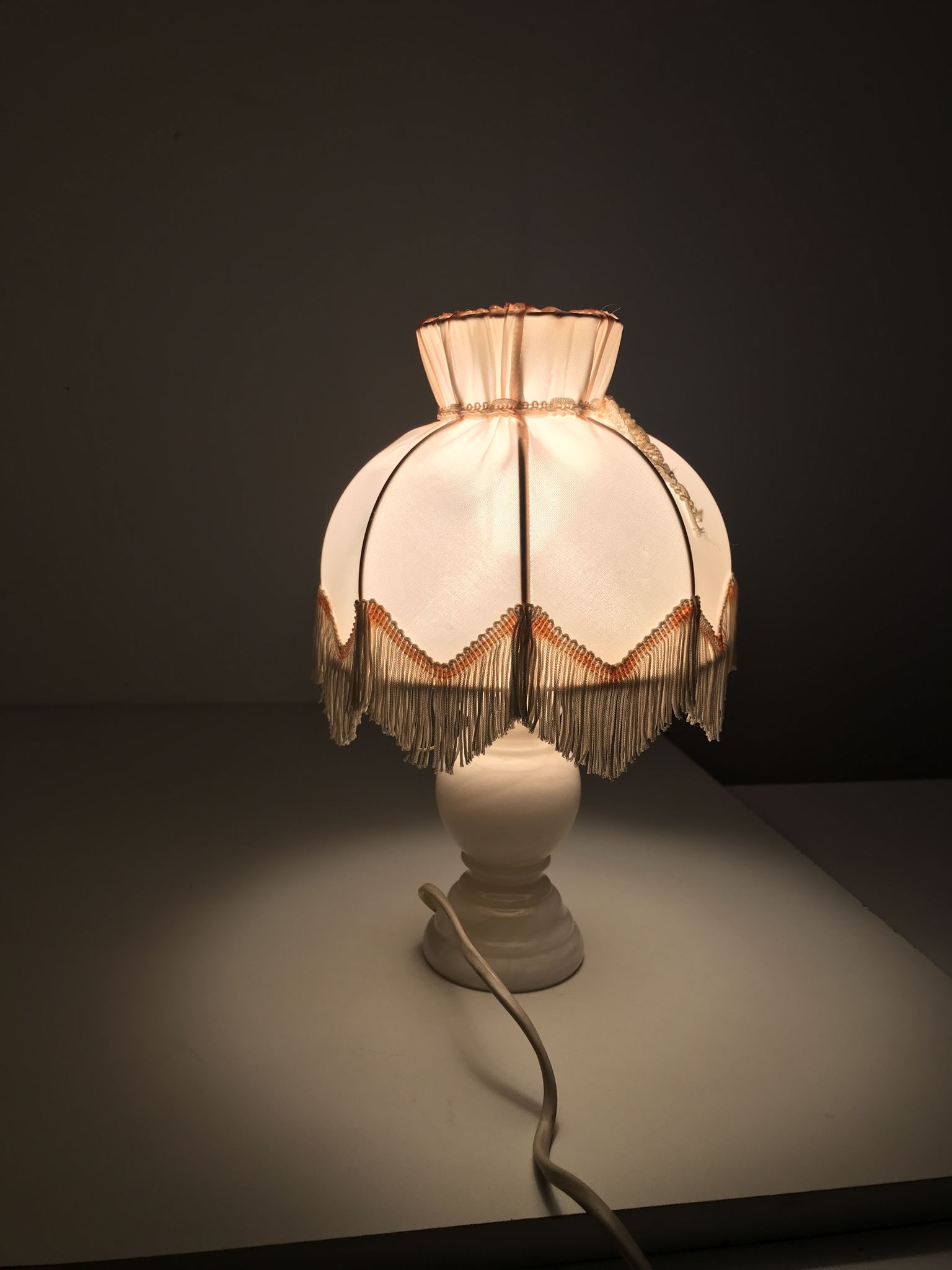 Pair of bedside lamp with vintage fringed shade