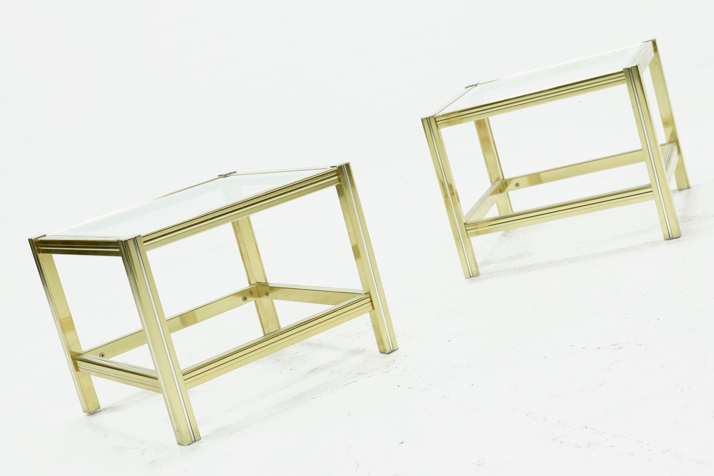 Set of 2 regency style side tables 1970s