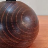 Wooden ball table lamp