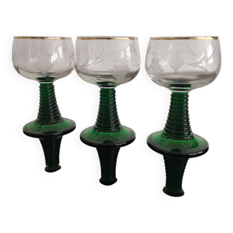3 old vine white wine glasses engraved with large Vert Luminarc feet