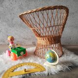 Fauteuil en osier pour enfant style emmanuelle