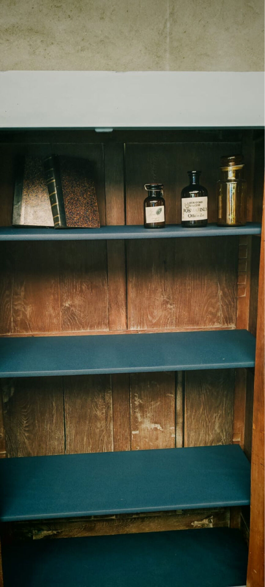 Armoire parisienne bleu ciel
