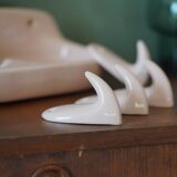 Pateres, soap holder and toothbrush holder