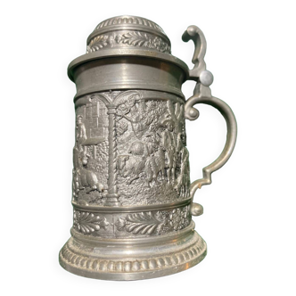 Small beer mug with pewter lid