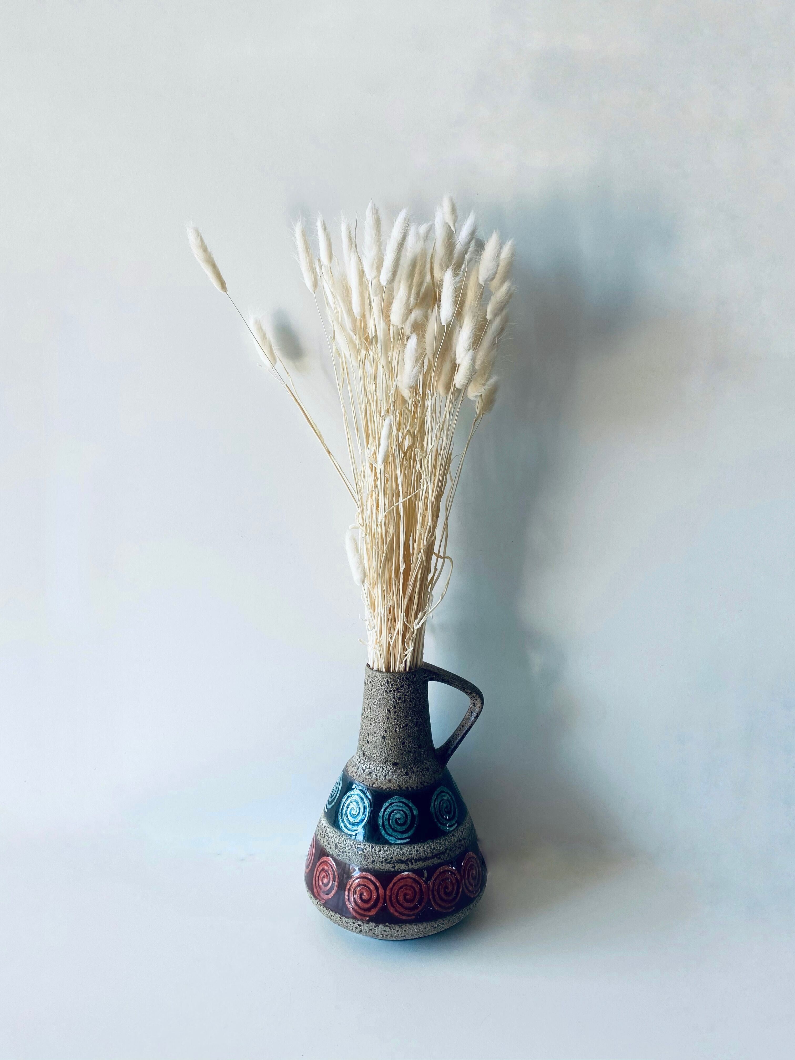 50s spiral decoration pitcher