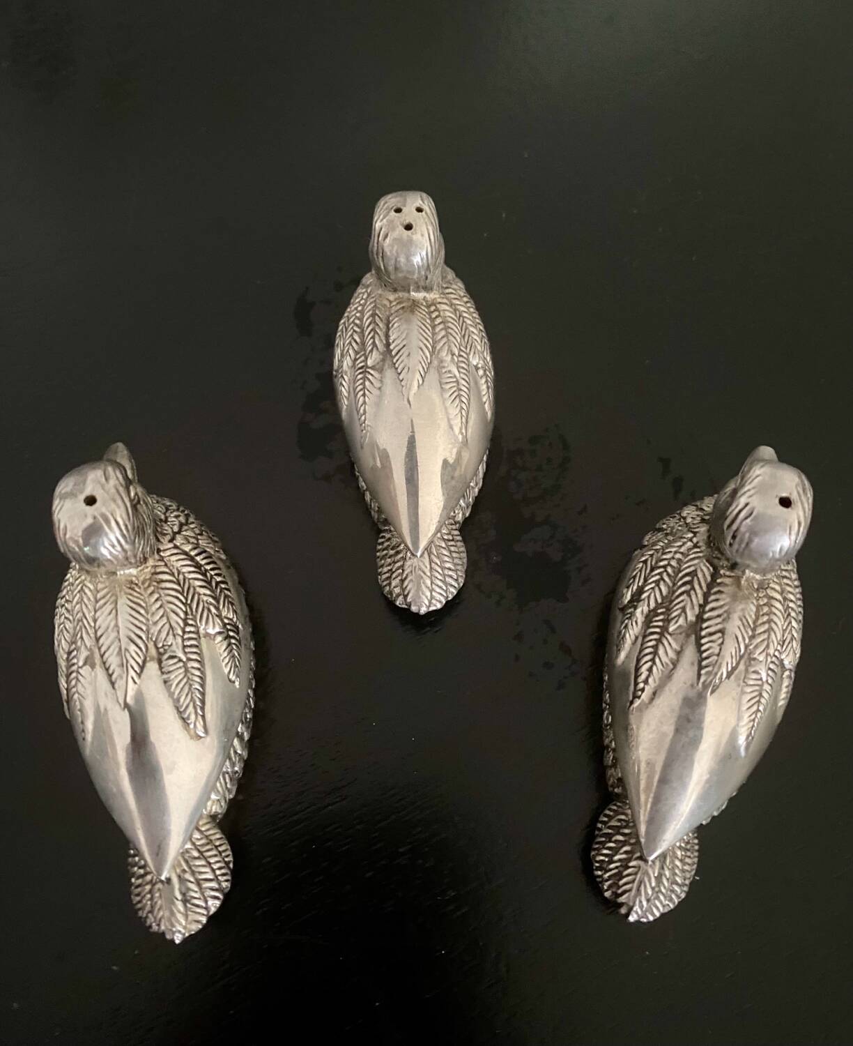 2 pepper shakers, 1 Silea salt shaker, duck shape