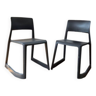 Paire de chaises Vitra Tipton