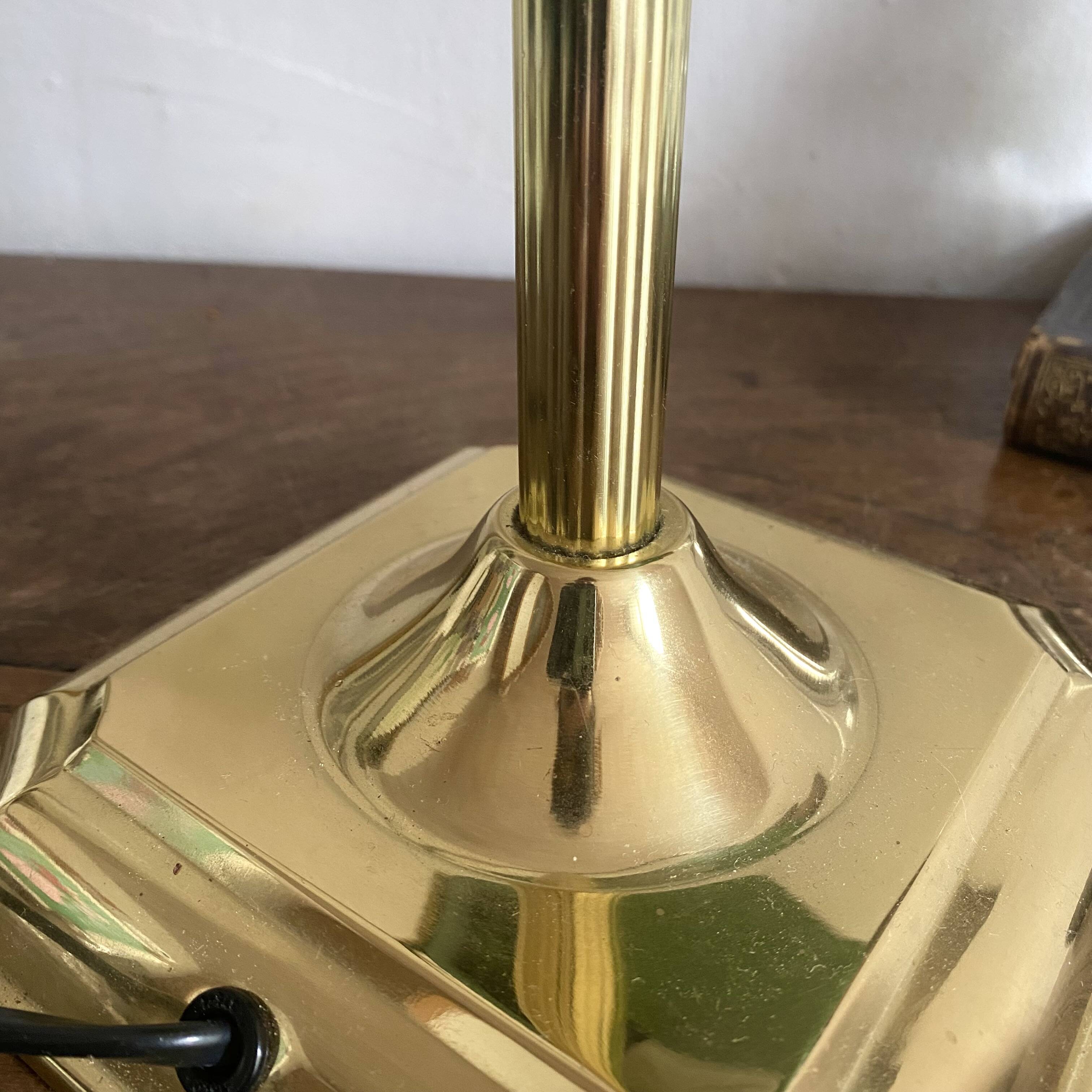 Retro notary lamp, banker lamp.