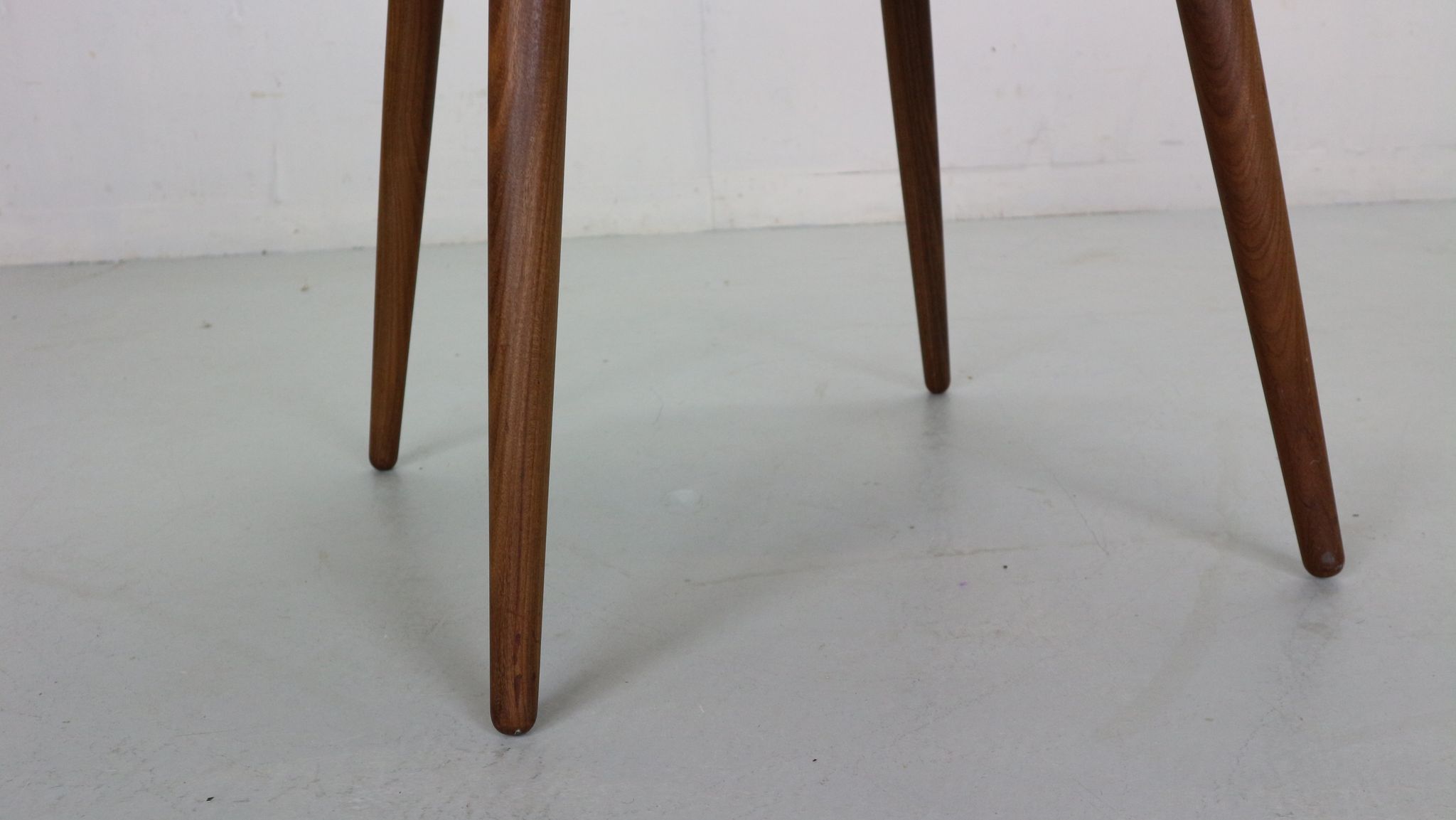 Table basse ronde scandinave en teck moderne, Danemark des années 1960