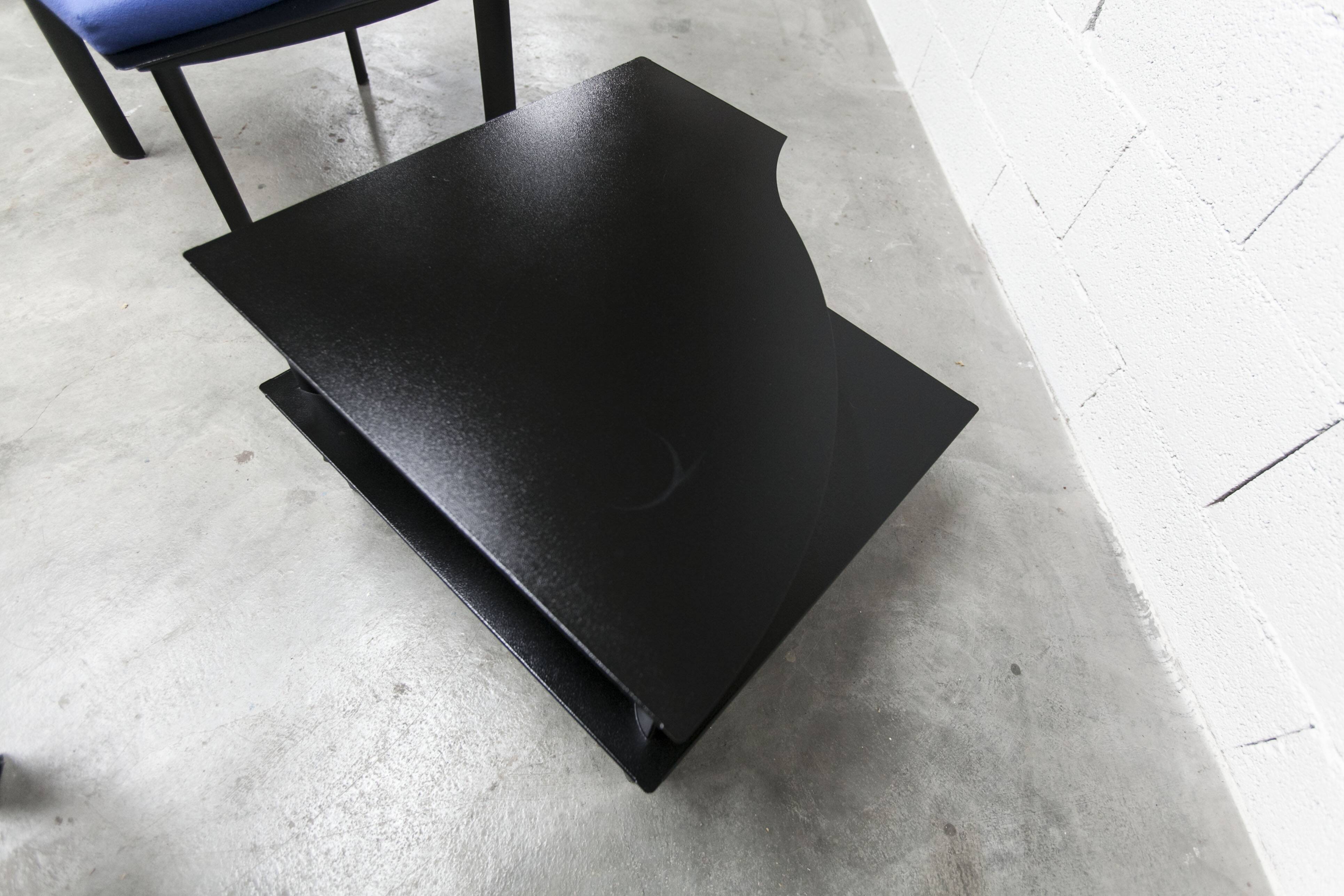 Ensemble 2 fauteuils + table basse design patrice bonneau genexco 1980
