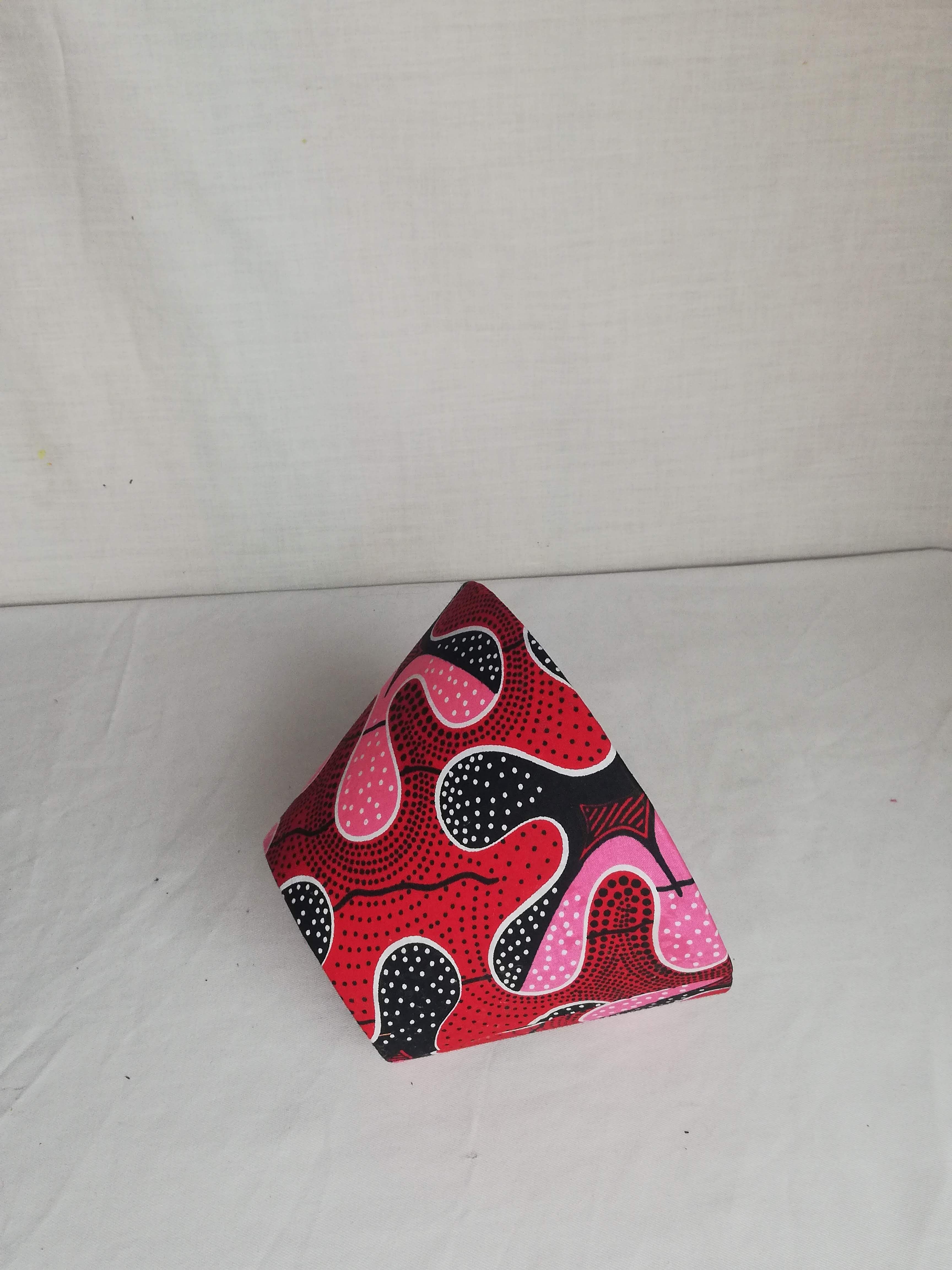 Zawati conical wax shade