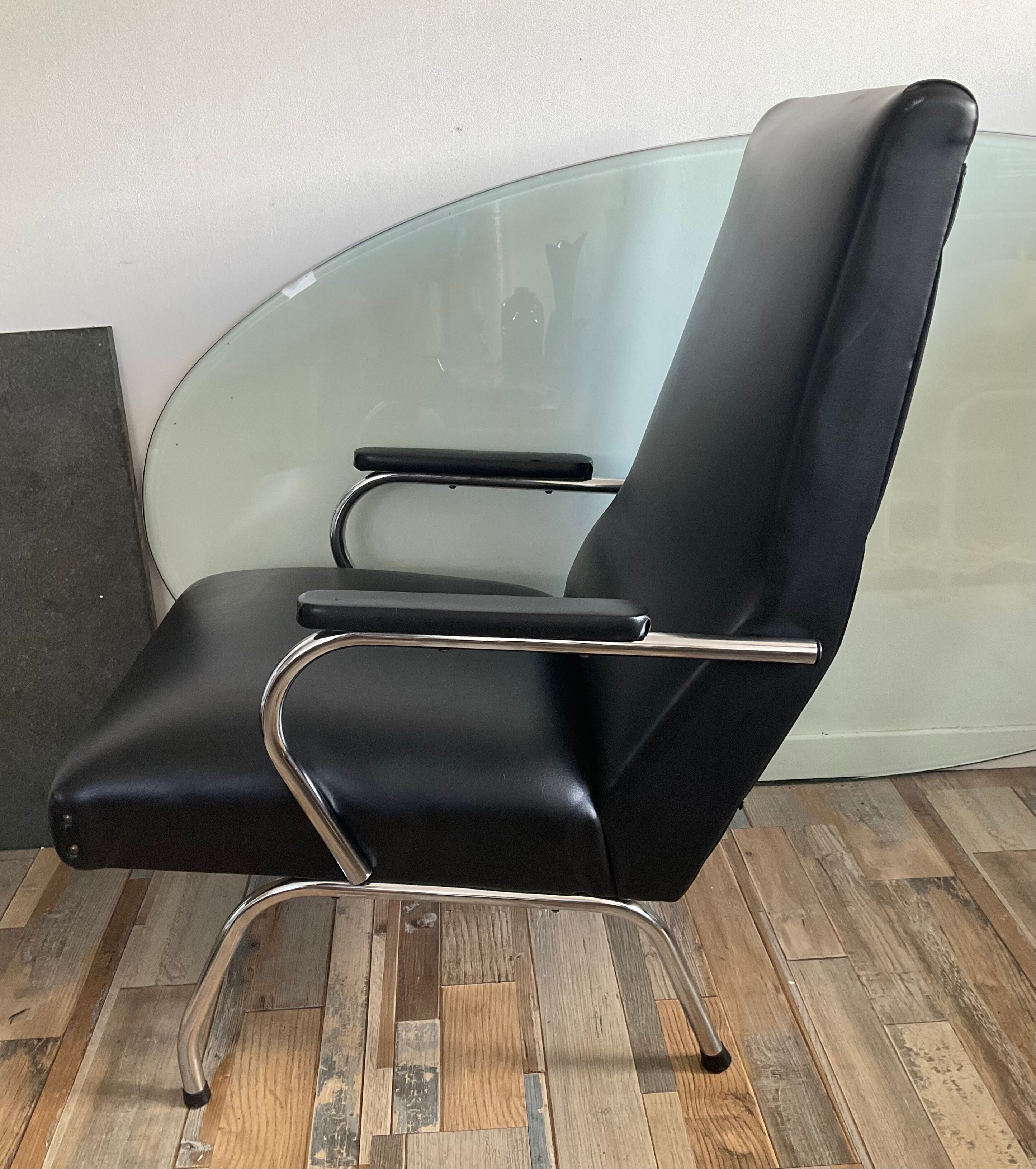 Vintage lounge chair from the 70s