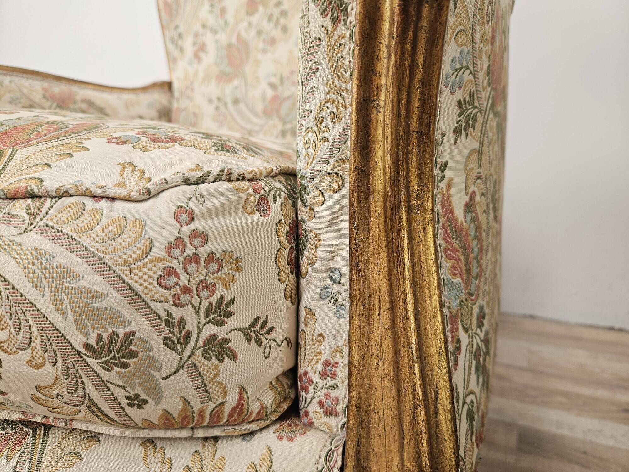 20th Century Italian Baroque Style Bergère Armchairs in Carved and Gilded W